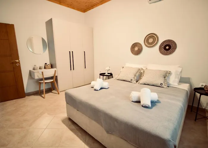 Enalio House Tatil Evi Nea Kallikrateia