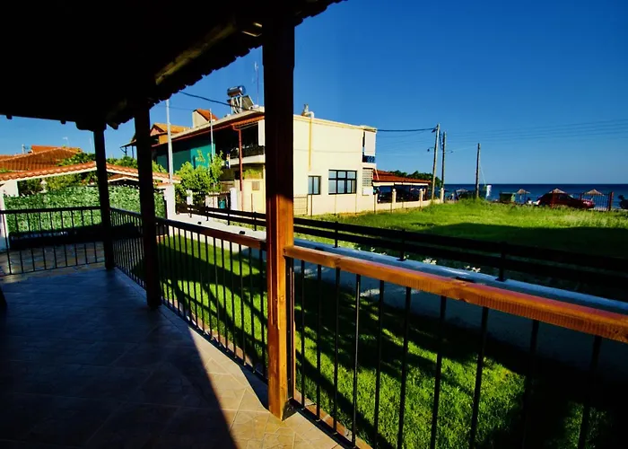 Enalio House *