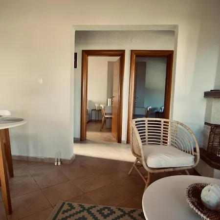 Дом отдыха Enalio House