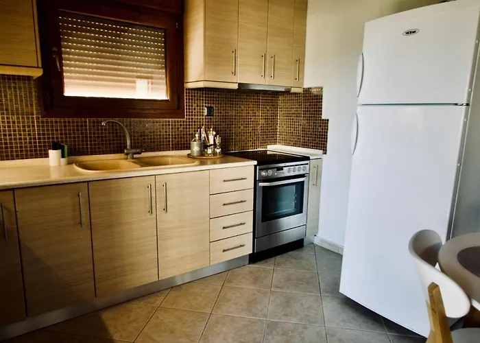 度假居 Enalio House